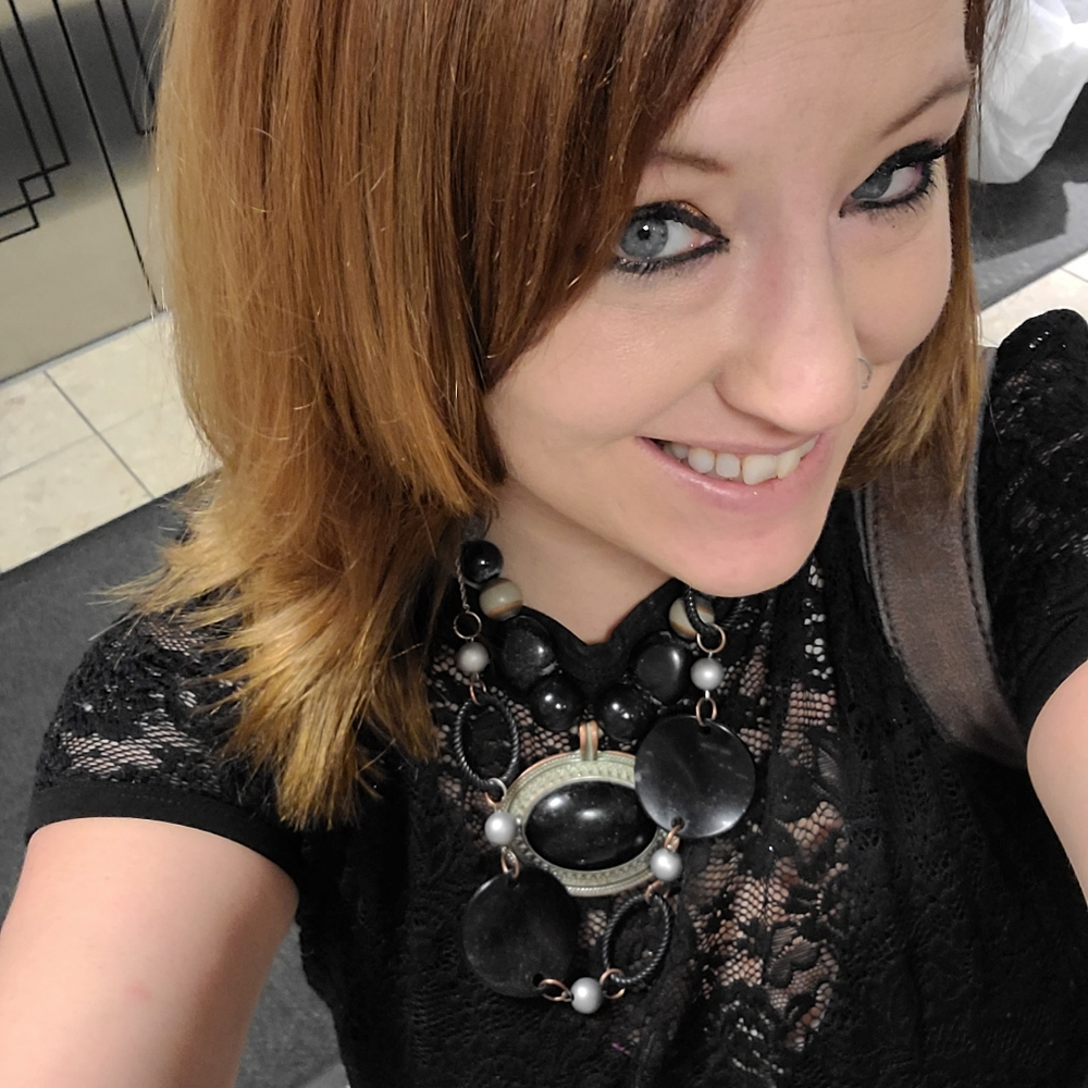 Meet your Posher, Valerie